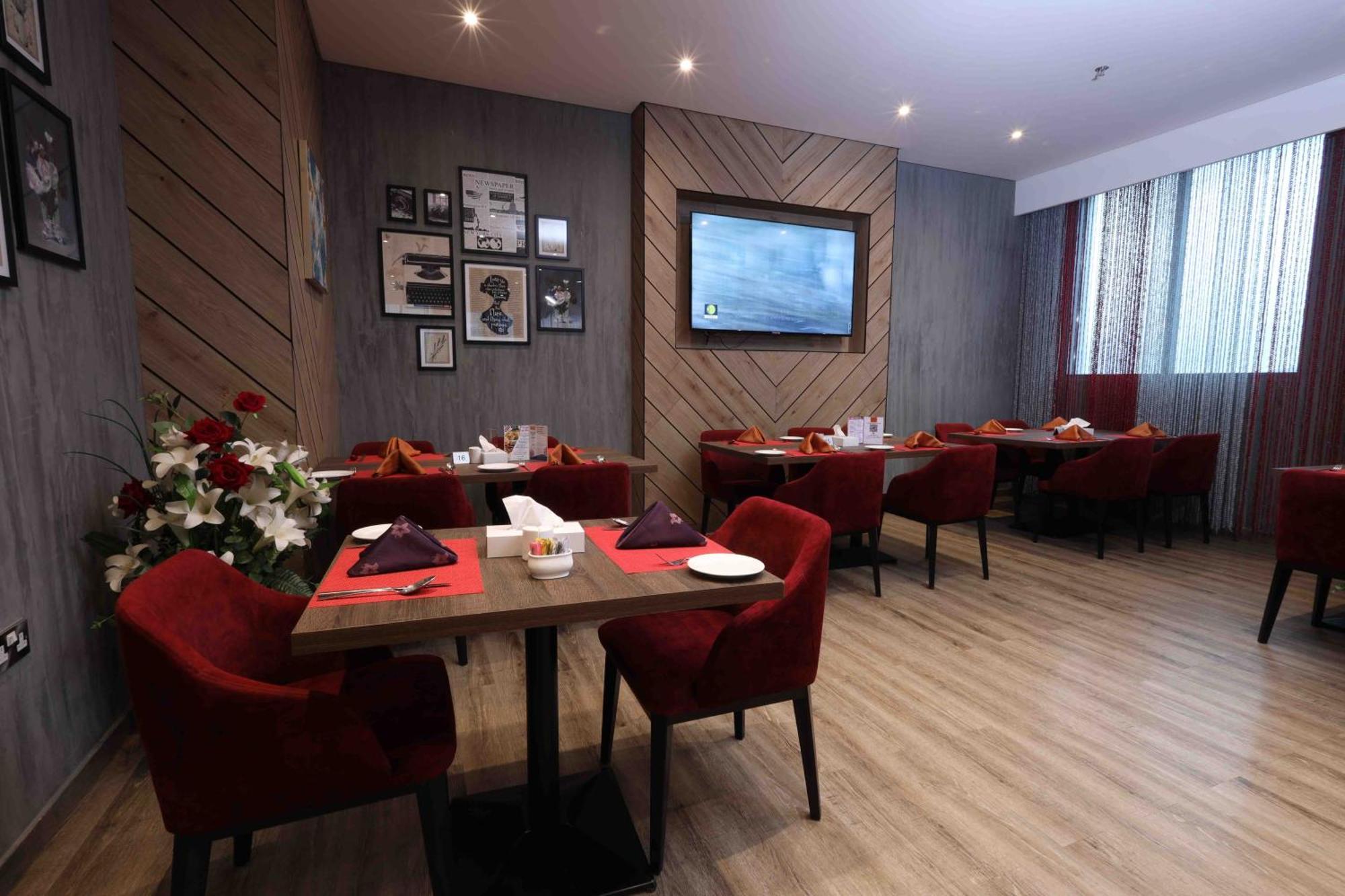 Fortis Hotel Fudżajra Zewnętrze zdjęcie